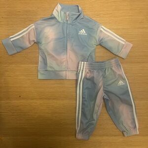 Adidas matching tracksuit sized 6 m